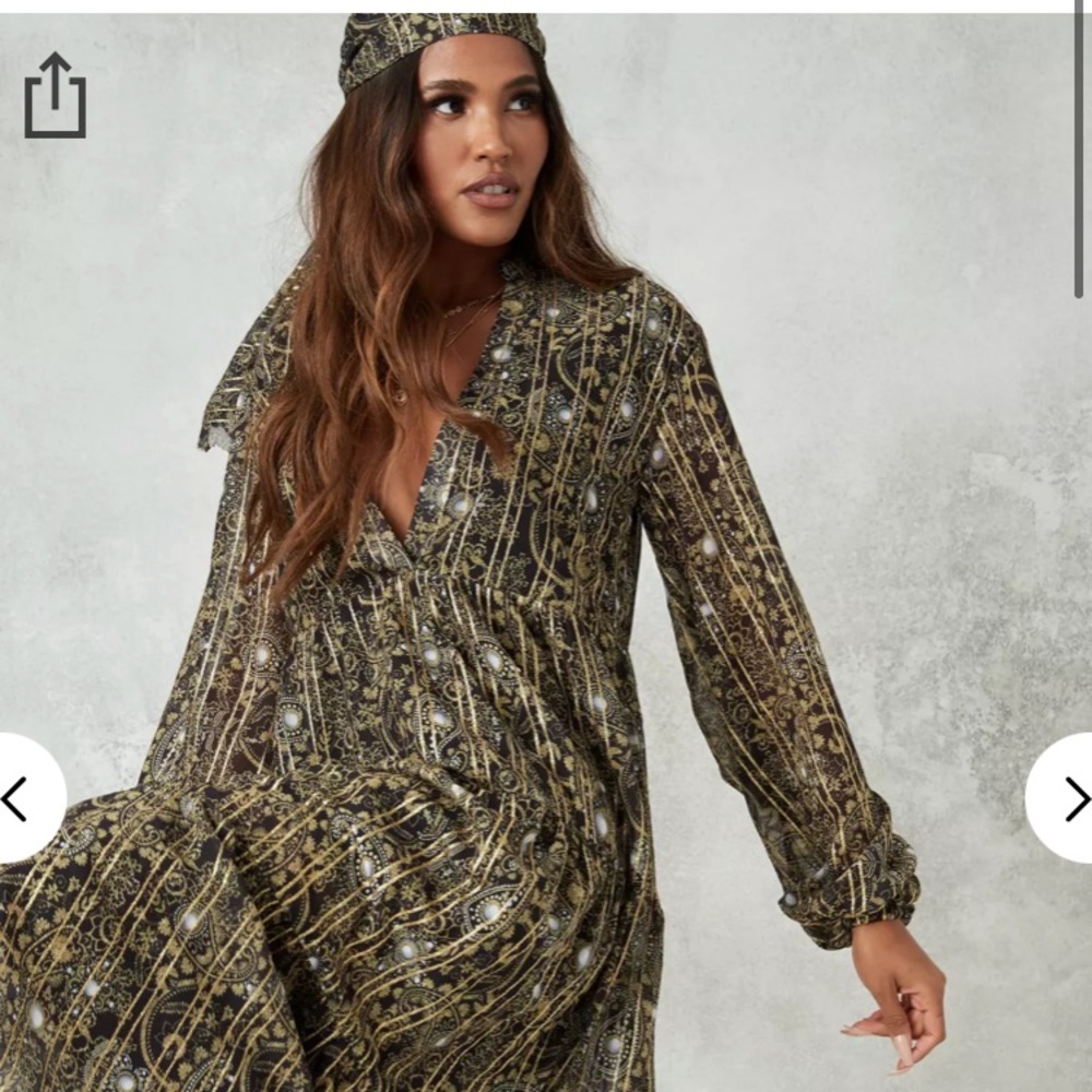 Missguided Olive Green Printed Maxi Dress - Picture 3 of 11